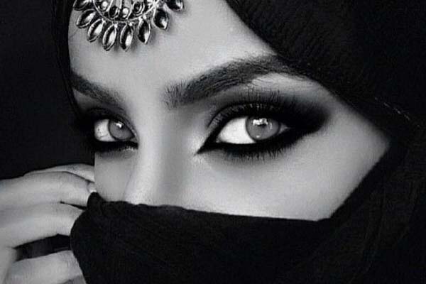 معايير الجمال عند العرب: القوة الداخلية والأنوثة المتألقة